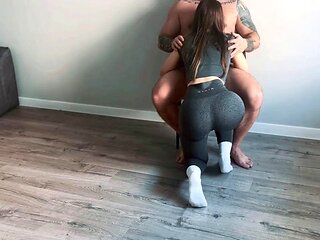 Squirting her after a workout and cumming on her face