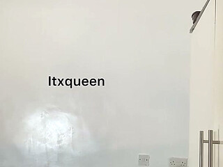 Pato and Itxqueen Behind the Scene