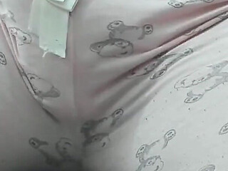 Amsturbation in Pajamas- Turkish MILF- Turkish Porn