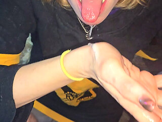 Hockey mommy sucks cock on her knees