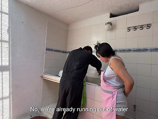 I Beg My Plumber to Fulfill My Dirty Fetish by Me with His Exciting Bow and Ending up Full of His Creamy Milk!