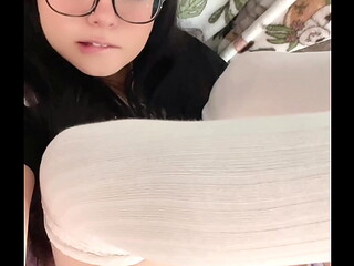 Teen using dildo Of-lyssanx