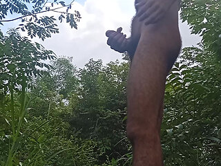 Too Beautiful Body Sync in Nature