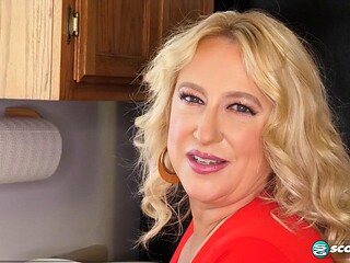 Busty Belle and Nina Nieves Cheer Guys to Stroke