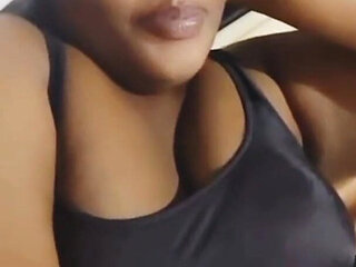 Fat Ebony Girl Has a Big Fat Pussy and She Masturbate