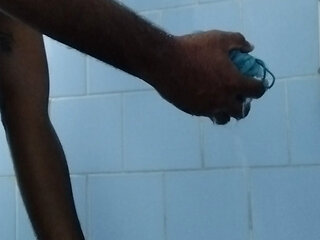 Straw and shower I'm back