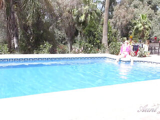 Auntjudys - Your Hot MILF Neighbor Lynna Nilsson Sucks Your Cock by the Pool (pov)