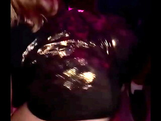 Bailando