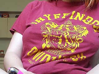 Awesome Amateur teen blonde toying pussy