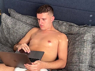 Horny Twinks Jerks off Whilst Working From Home - Jak White