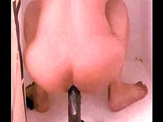 Bouncing on dildo loop (watch til you bust )