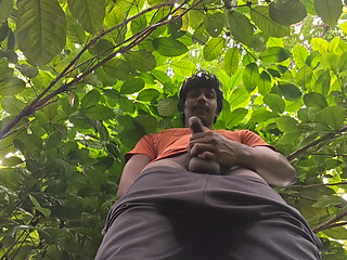 Outdoor jerking and balls play