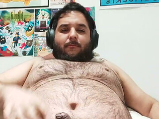 A bear in a daze