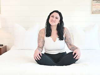 Tattooed Josie Jaxxon gets bound and fucked