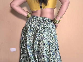 Amateur Indian Couple Presenting Extremely Hot Dance