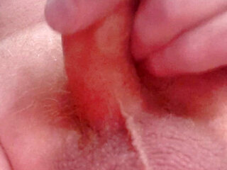 My Tiny Dick Gliding Pee