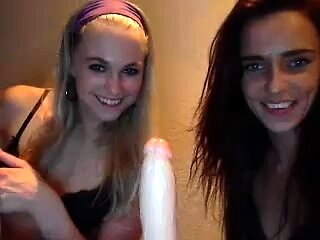 Close up MiLF getting it in the ass