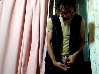 Big cock lover Raba Ere takes a solo ride