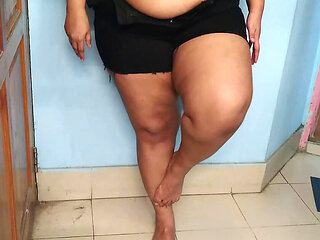 Egypt BBW 18 Year Old Teen College Girl Want Sex From Stepbrother When Her Parents Go to Office