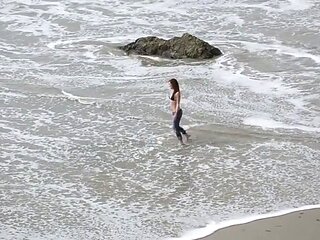 Emma Stoned: Ocean's Edge