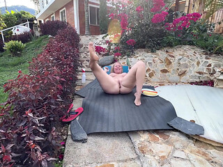 Outdoors Vegiesanal Masturbation