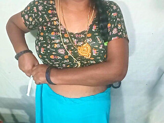 Indian Tamil Village Beauty Aunty Hot Romance