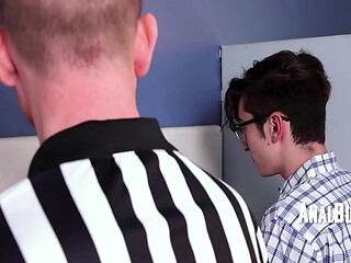 Barebacking In The Bathroom With The Boss - Brody Kayman, Dovin Rece