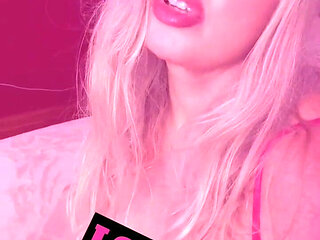 Im Hot and Sweaty Lol