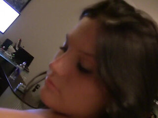 Solo Dream Babes: Cum on Lindsey's Tits