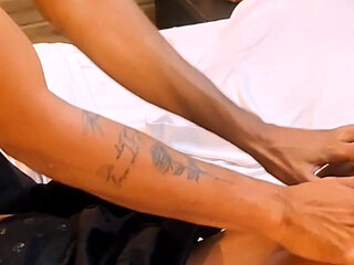 Desi Indian Bhabhi Devar Hardcore Sex in Room Hindi Video