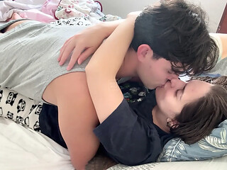 Romantic Indian couple gets steamy and ends up in a messy creampie