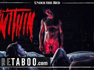 Sensual James Deen and Michael Vegas's horror movie scene