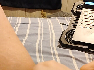 A gay sex cum fantasy.