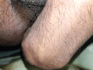 I fucked myself by fingering my ass