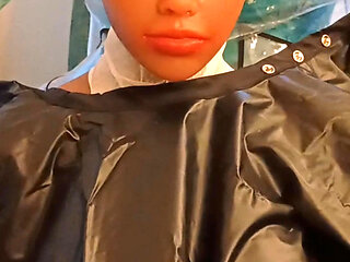 Shaved ebony slut gets tit fucked at the hairdressers