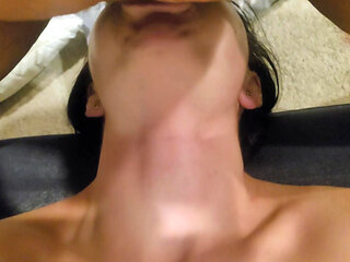 Stepsister Geting Facefuck by Her Fat Stepbrother, Making Deep Throat