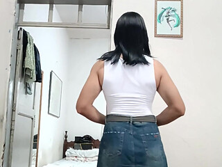 Sakura Nakamura Cute Bodysuit And Jeans Dresser