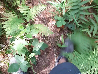 Quick jerk and cumshot in the woods
