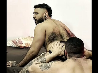 Pr&eacute_via: Rique Martins &amp_ Tonh&atilde_o Fodas - Assista completo (RED)
