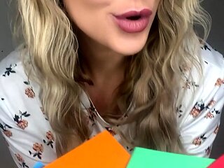 Chubby blonde brianna solo masturbation