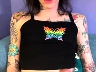 TS Rose Marie Tattoos And Handjob