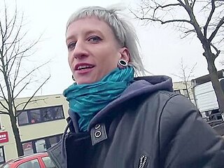 Schlankes Goth Teen 18+ Mitten In Berlin Getroffen Und Gefickt