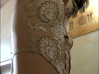 Sexy amateur blonde babe pussy fucking in masked in dogging position...cum in mouth