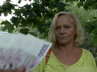 Savor Jamil's raw mature passion in a simple intimate encounter