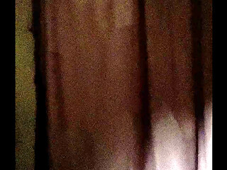 Me masturbo usando ropa interior