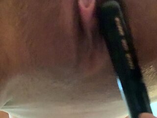 Close up solo beauty toying ass