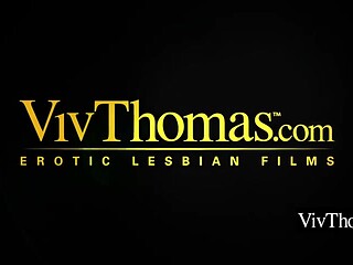 Amirah's eating pussy action