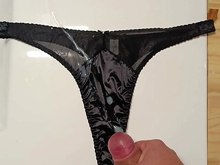 Le string de Nathalie