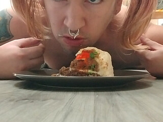 Sissy piggy gobbles backed up cum on bday cake
