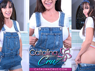 Catalina Cruz - Horny Southern Milf 5k Vr